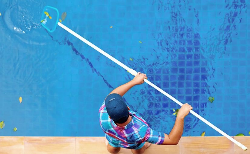 The 5 Best Pool Cleaning Tips For Sparkling Swimming Water